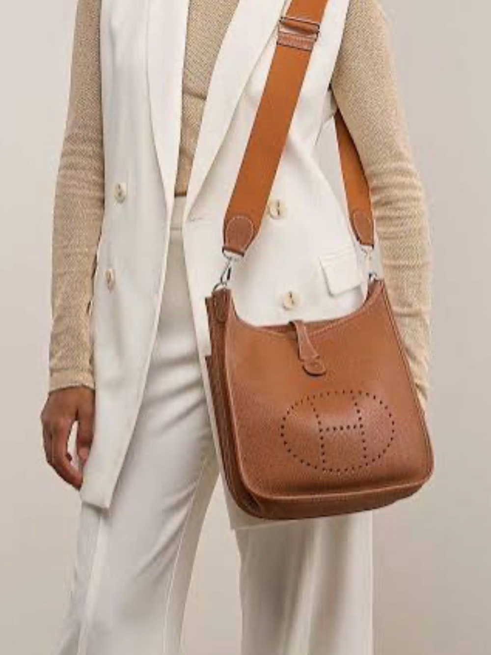 Brand new Hermes gold gen iiiEvelyne Crossbody Bag